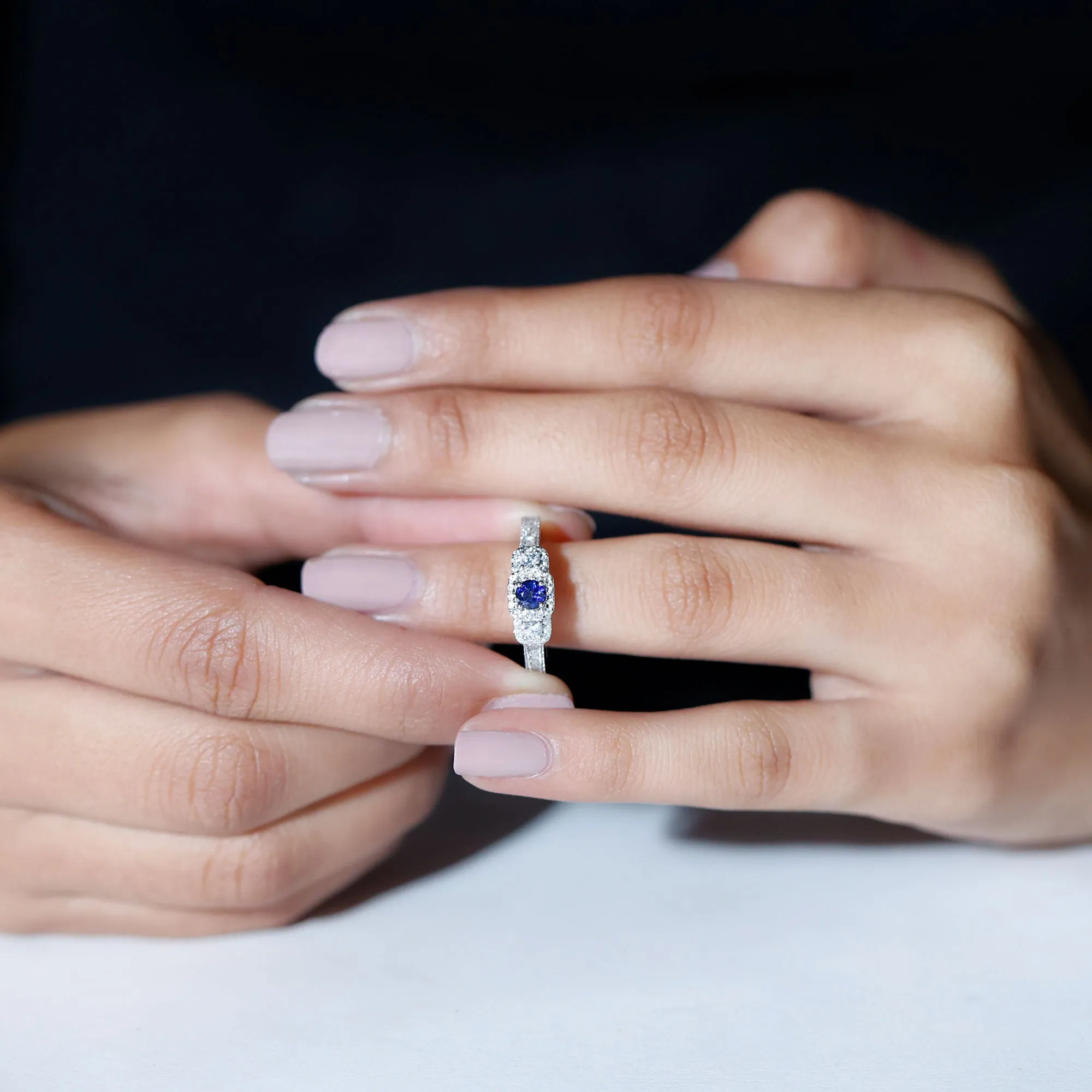 1 CT Vintage Inspired Blue Sapphire Engagement Ring with Diamond