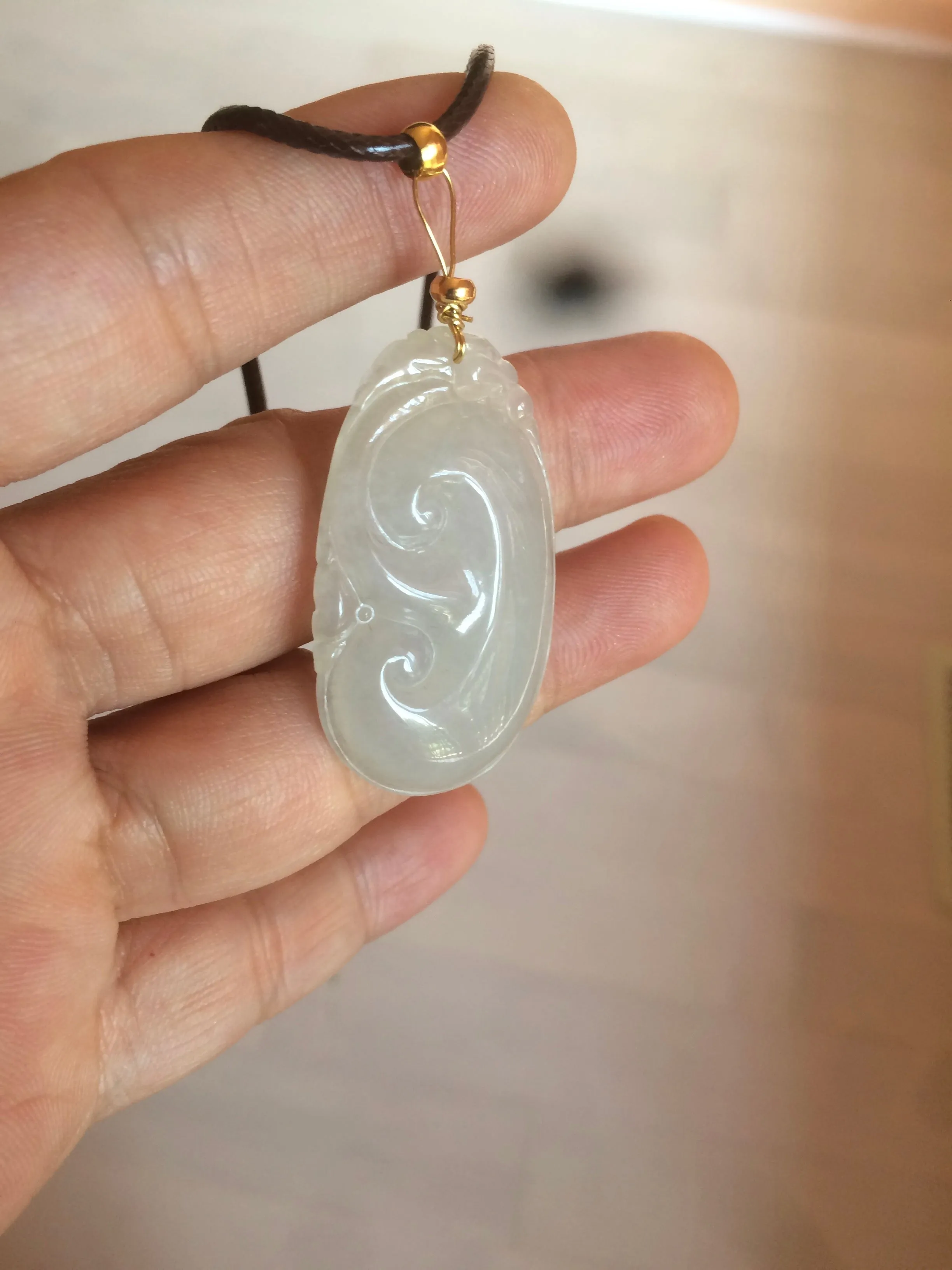 100% Natural type A icy watery fine texture Jadeite Jade RuYi(如意) pendant AY21