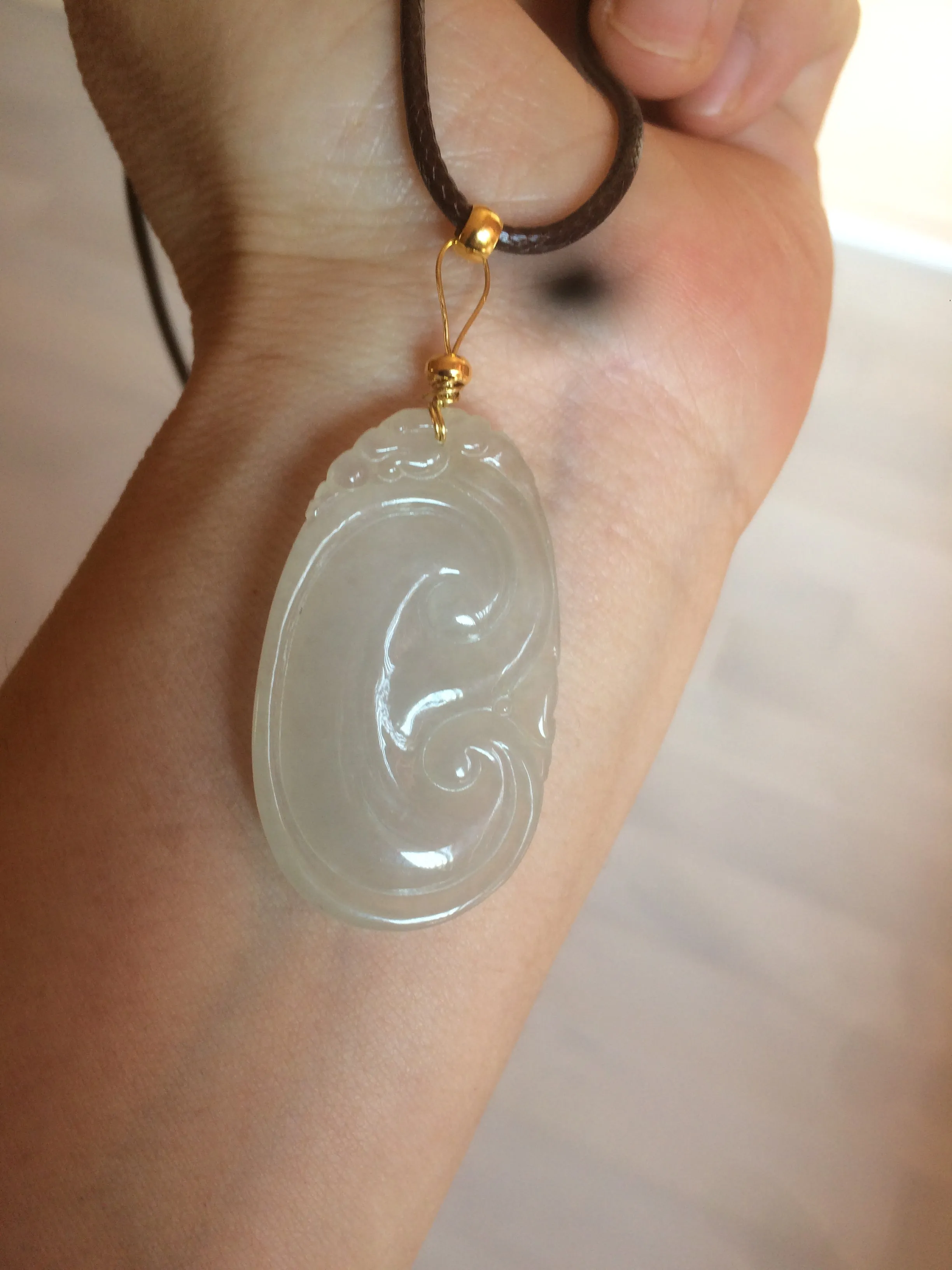100% Natural type A icy watery fine texture Jadeite Jade RuYi(如意) pendant AY21
