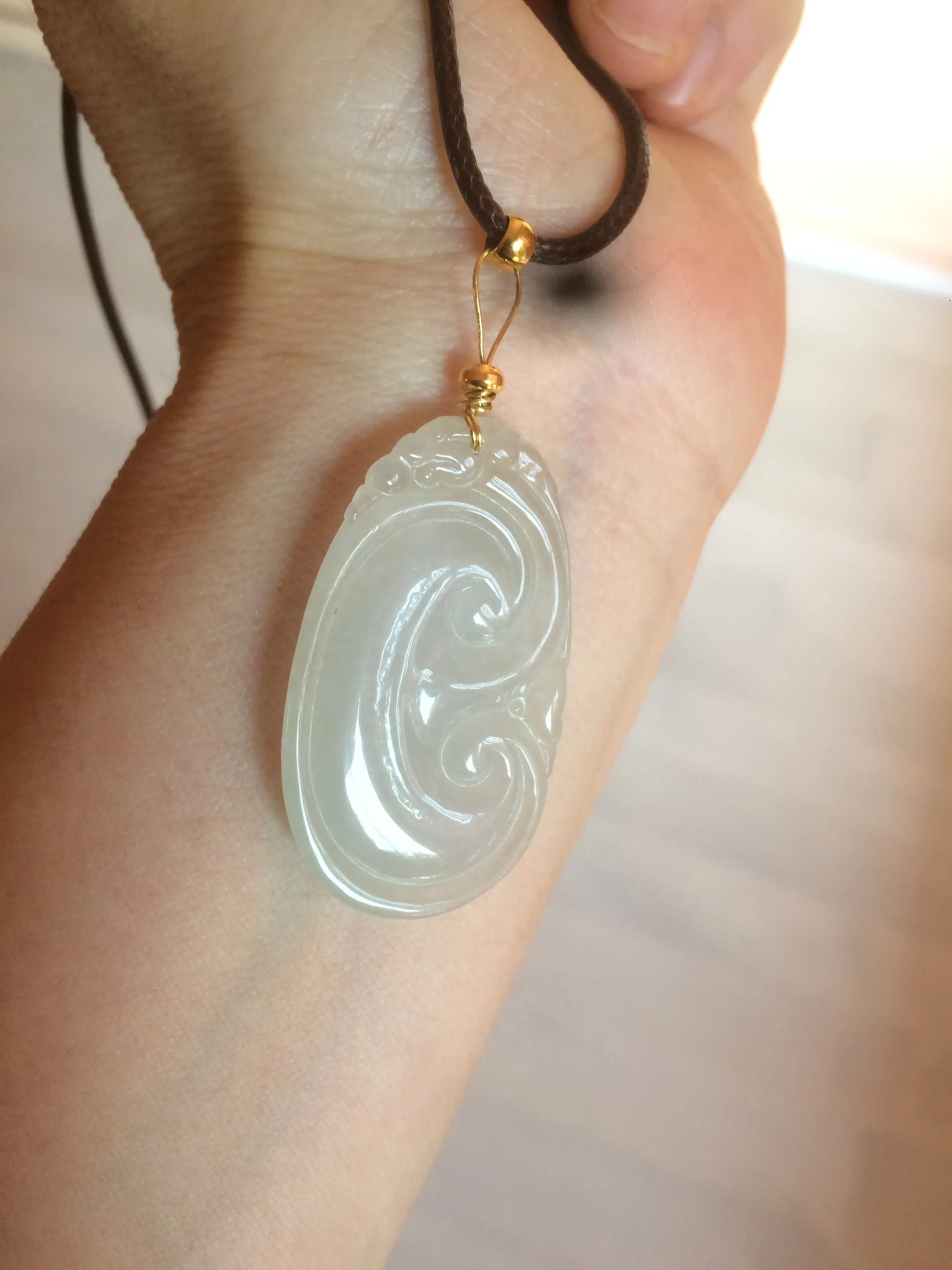 100% Natural type A icy watery fine texture Jadeite Jade RuYi(如意) pendant AY21