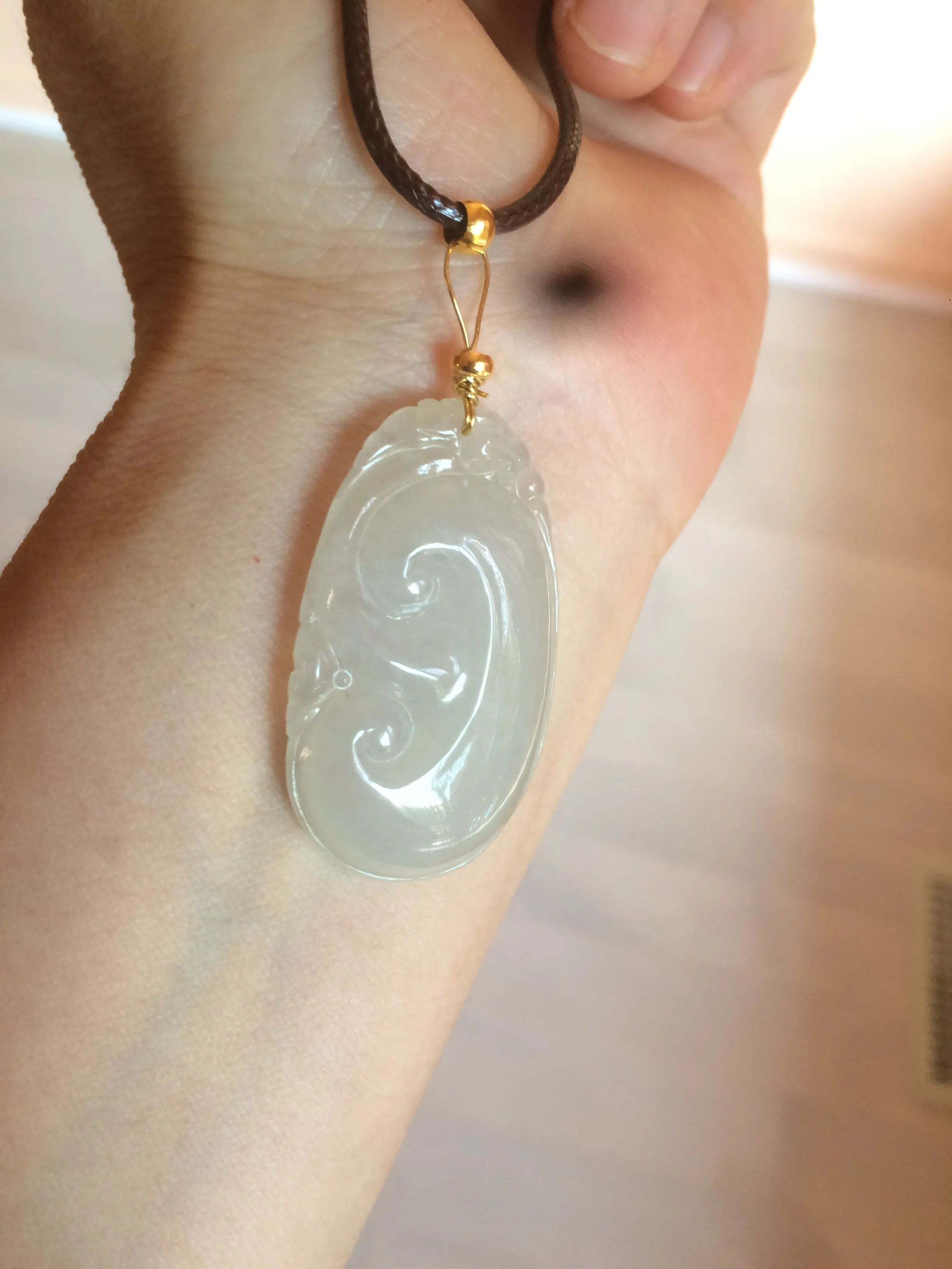 100% Natural type A icy watery fine texture Jadeite Jade RuYi(如意) pendant AY21