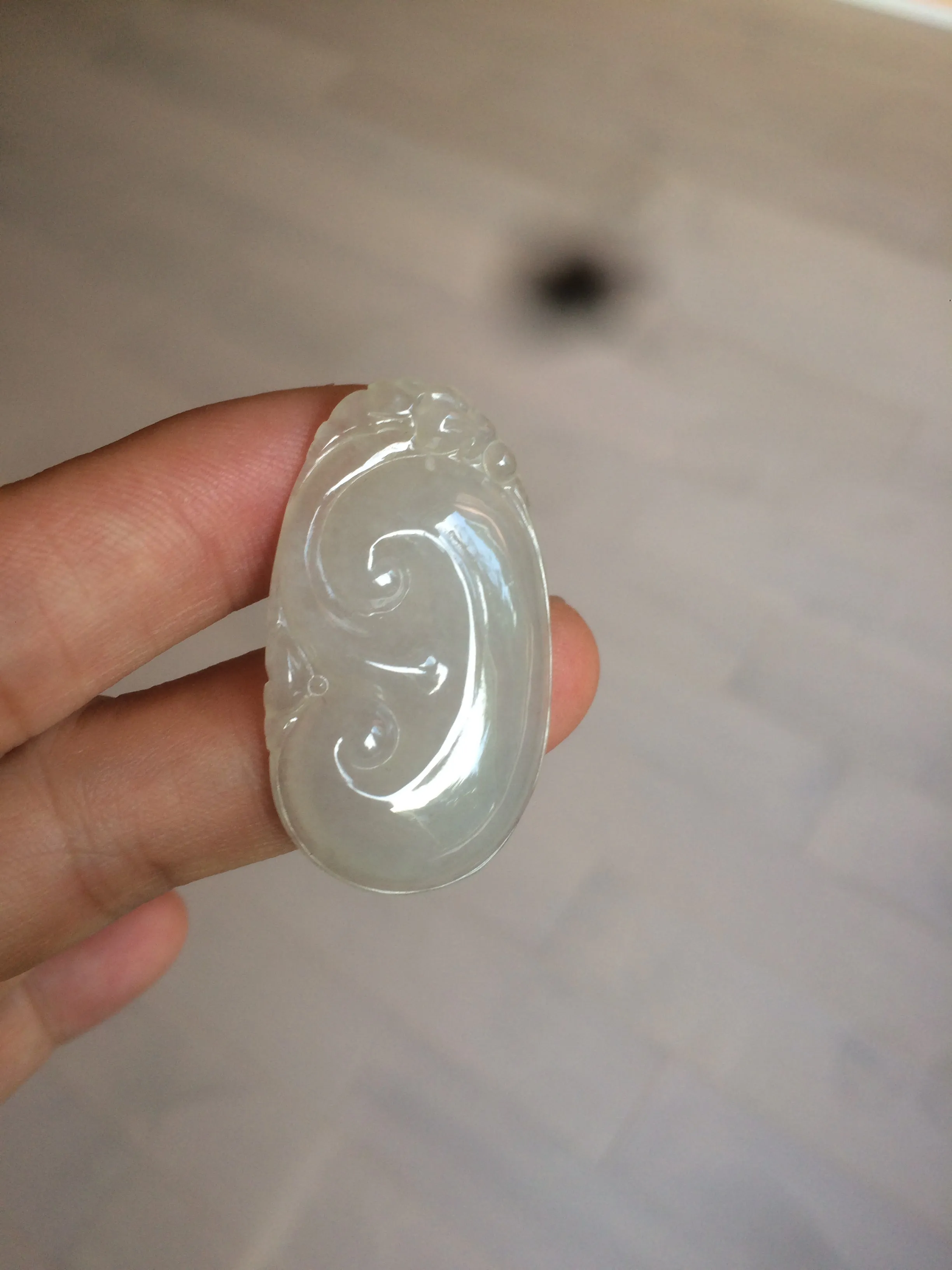 100% Natural type A icy watery fine texture Jadeite Jade RuYi(如意) pendant AY21