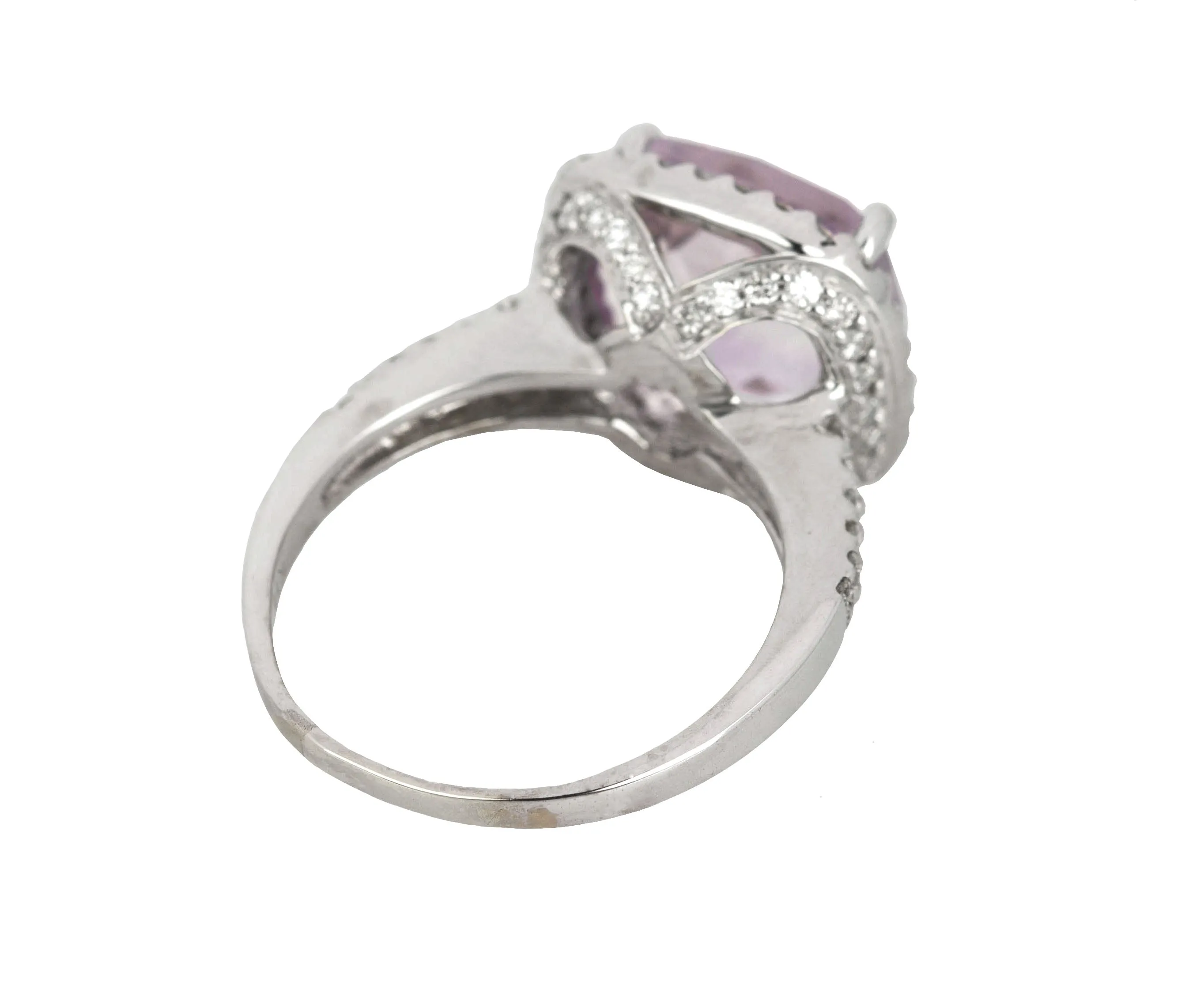 14K White Gold 11mm Cushion-Cut Amethyst 0.61ctw Diamond Halo Cocktail Ring