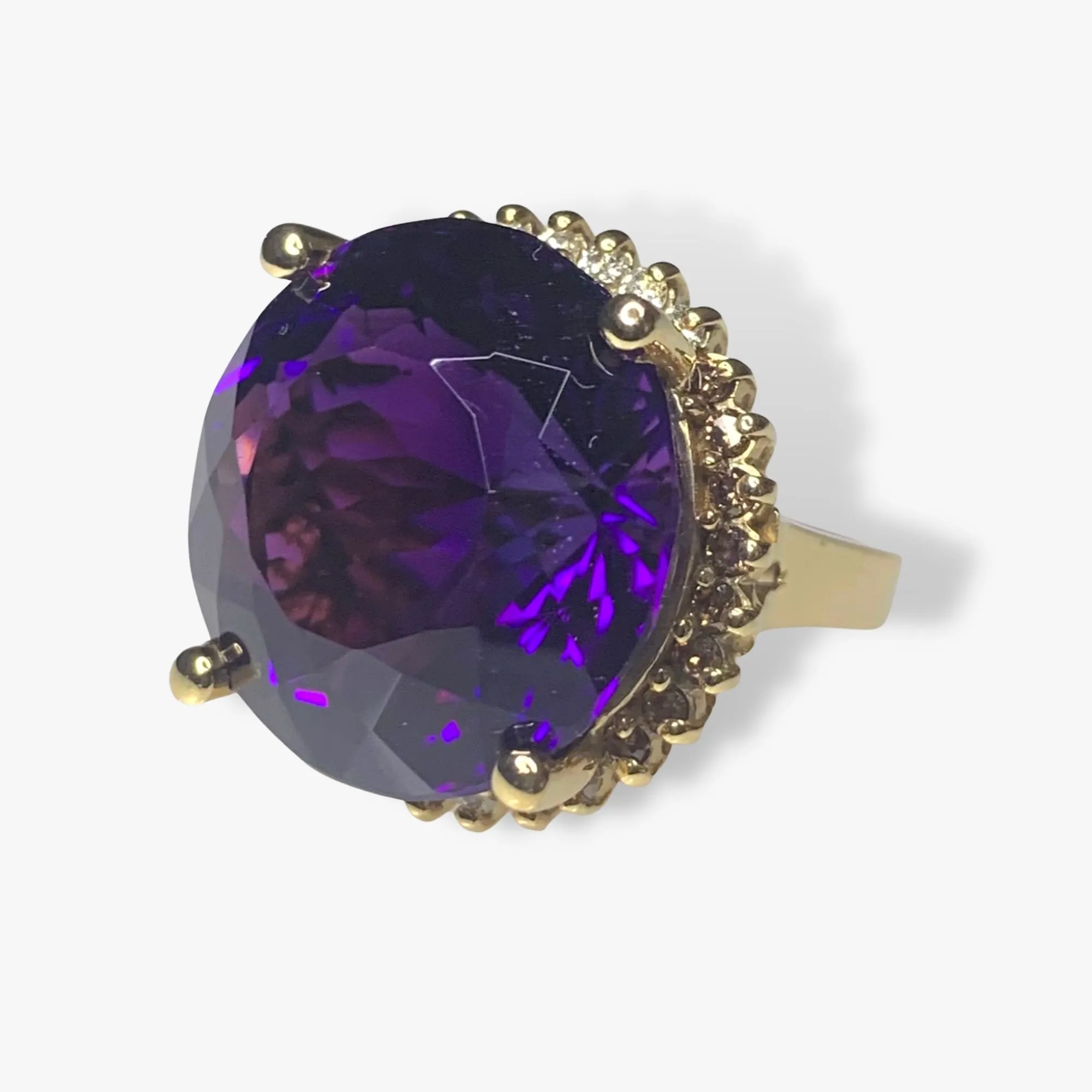 14k Yellow Gold Round Amethyst and Diamond Halo Vintage Cocktail Ring