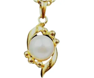 18ct Yellow Gold & Pearl Pendant Fine Jewellery Elegant Necklace