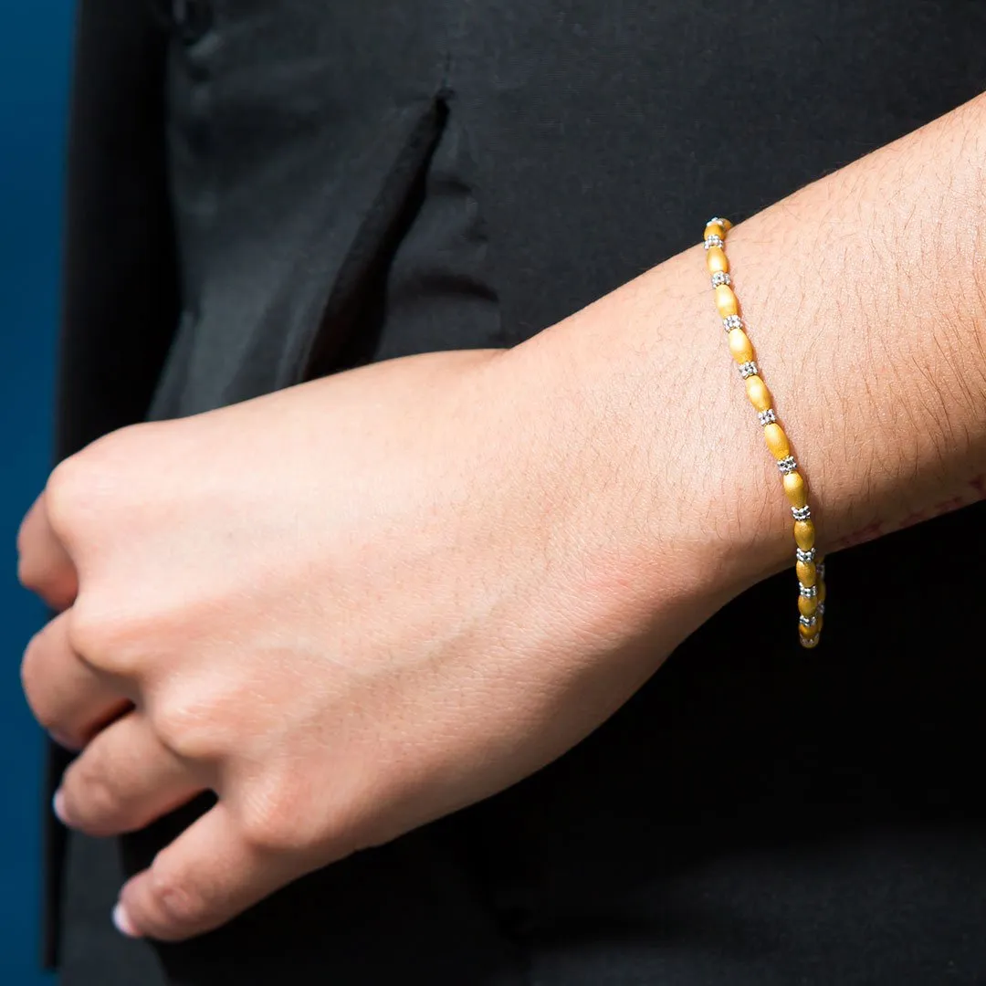 22K Multi Tone Gold Bracelet W/ Matte Oval Beads & Clustered Round Beads