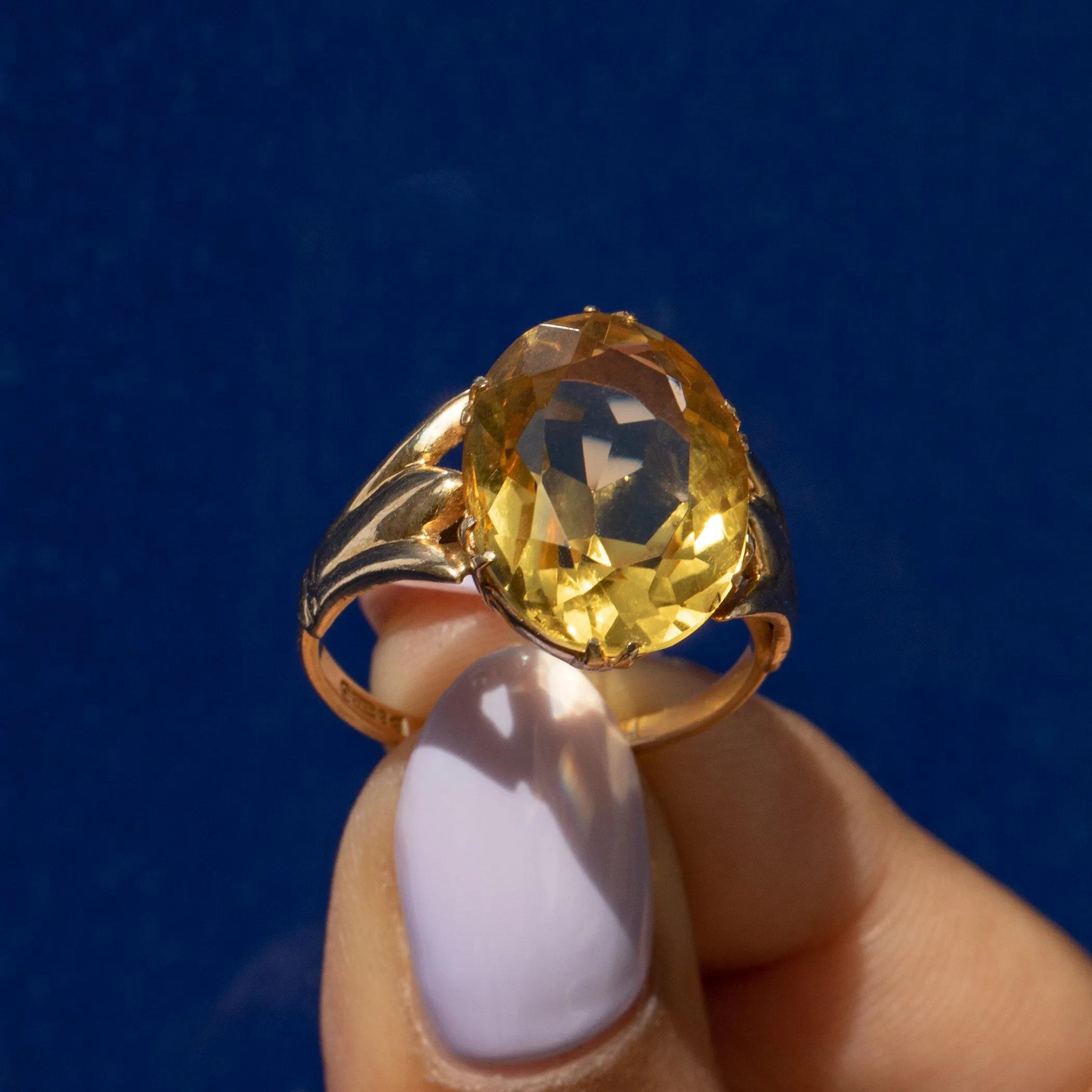 9ct Gold Citrine Cocktail Ring, 8.30ct
