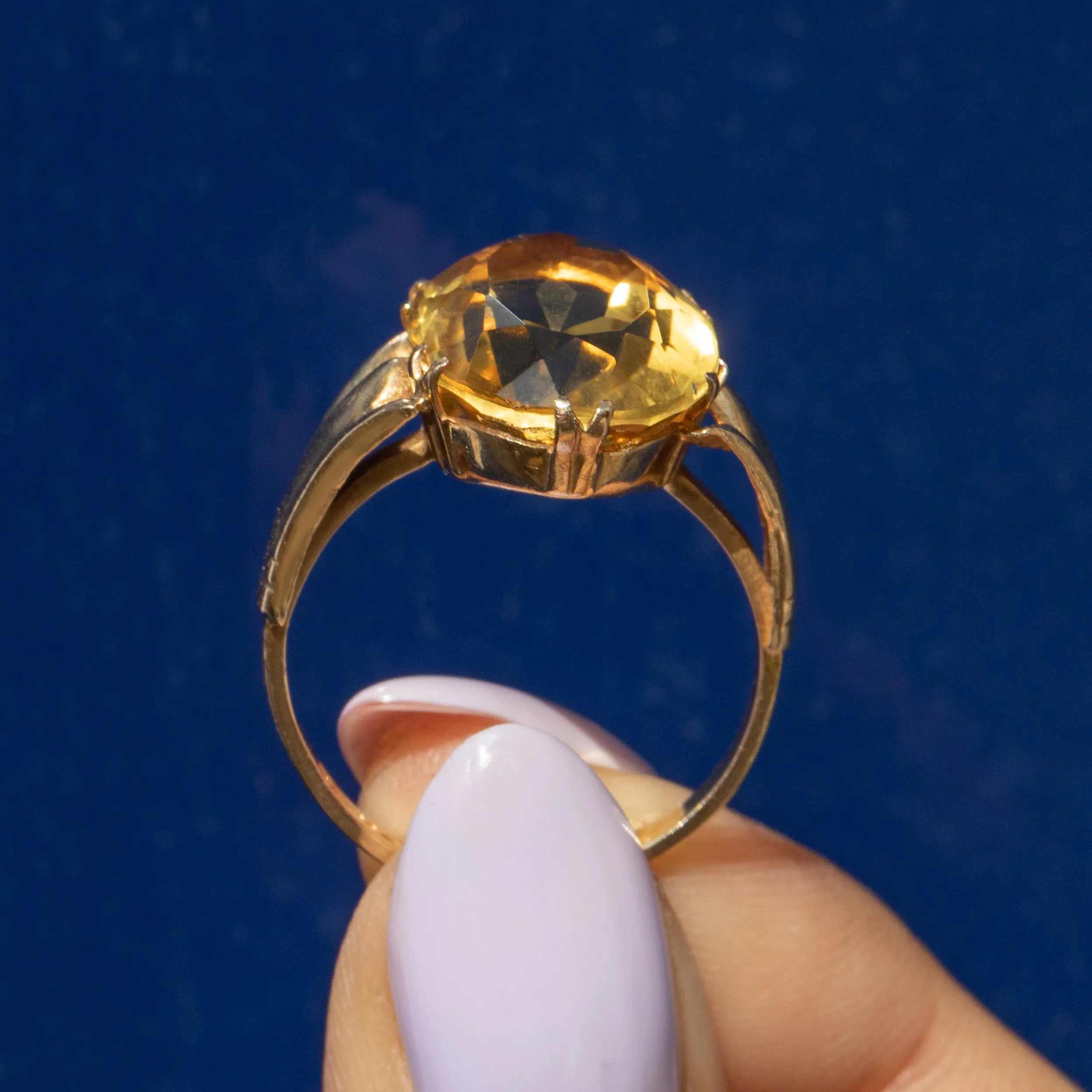 9ct Gold Citrine Cocktail Ring, 8.30ct