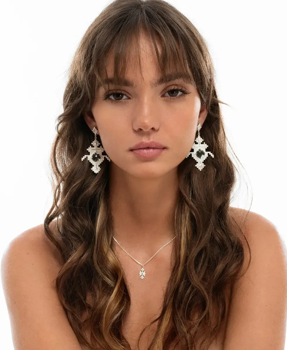 Apu Earrings | Sterling Silver | Green Amethyst & White Zircon