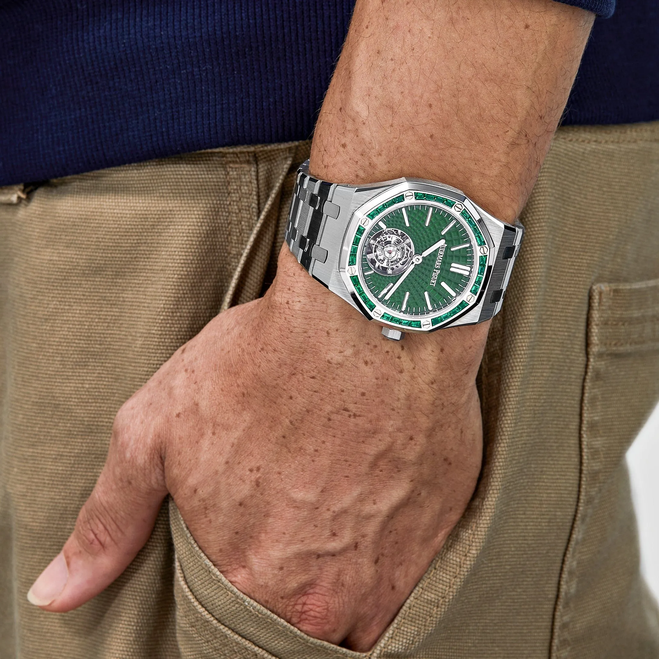 Audemars Piguet Royal Oak 26532IC.EE.1220TI.01 Selfwinding Flying Tourbillon Titanium White Gold Emerald Bezel Limited Edition (2024)