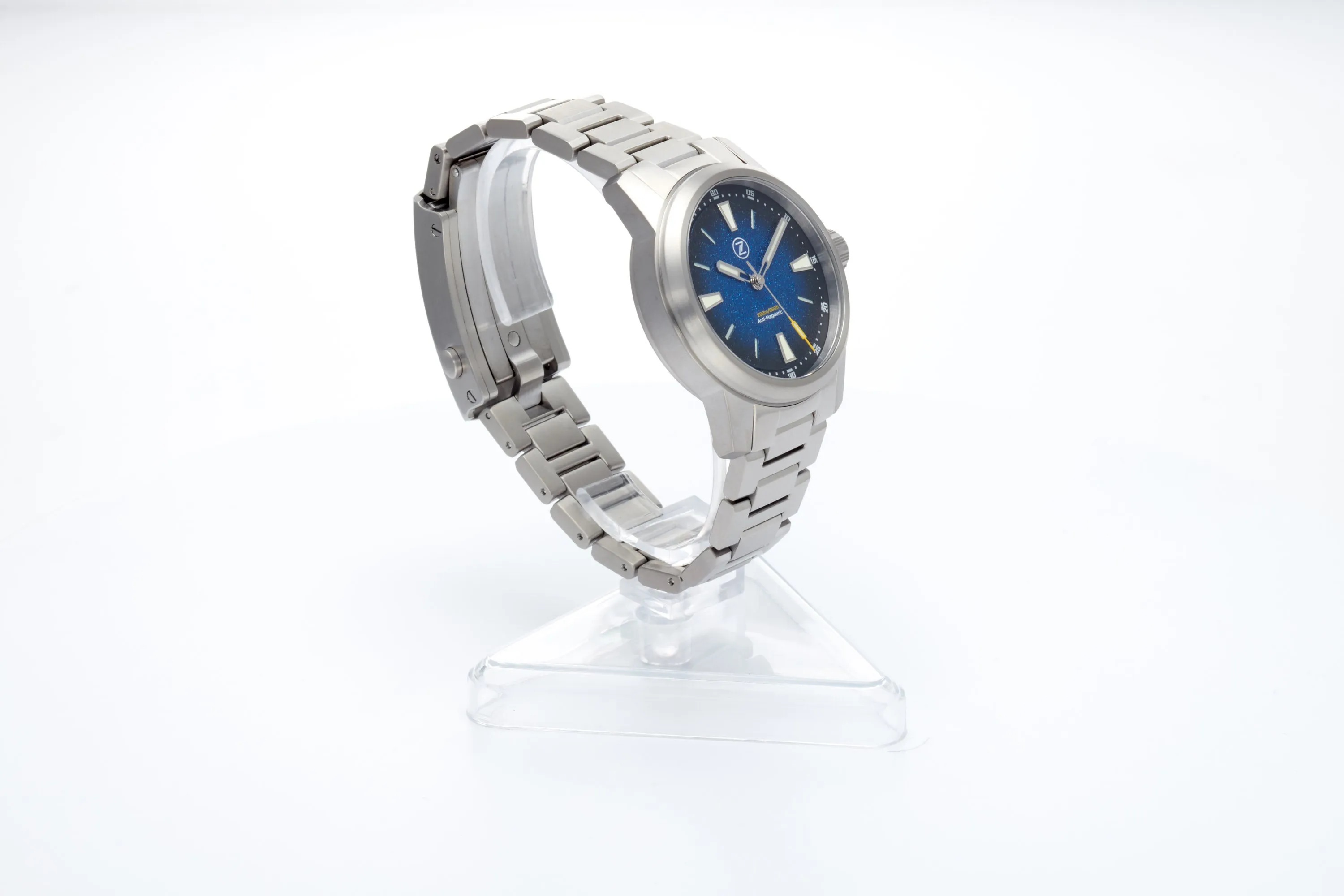 Aurora Field 38mm Ti 'Midnight Blue'
