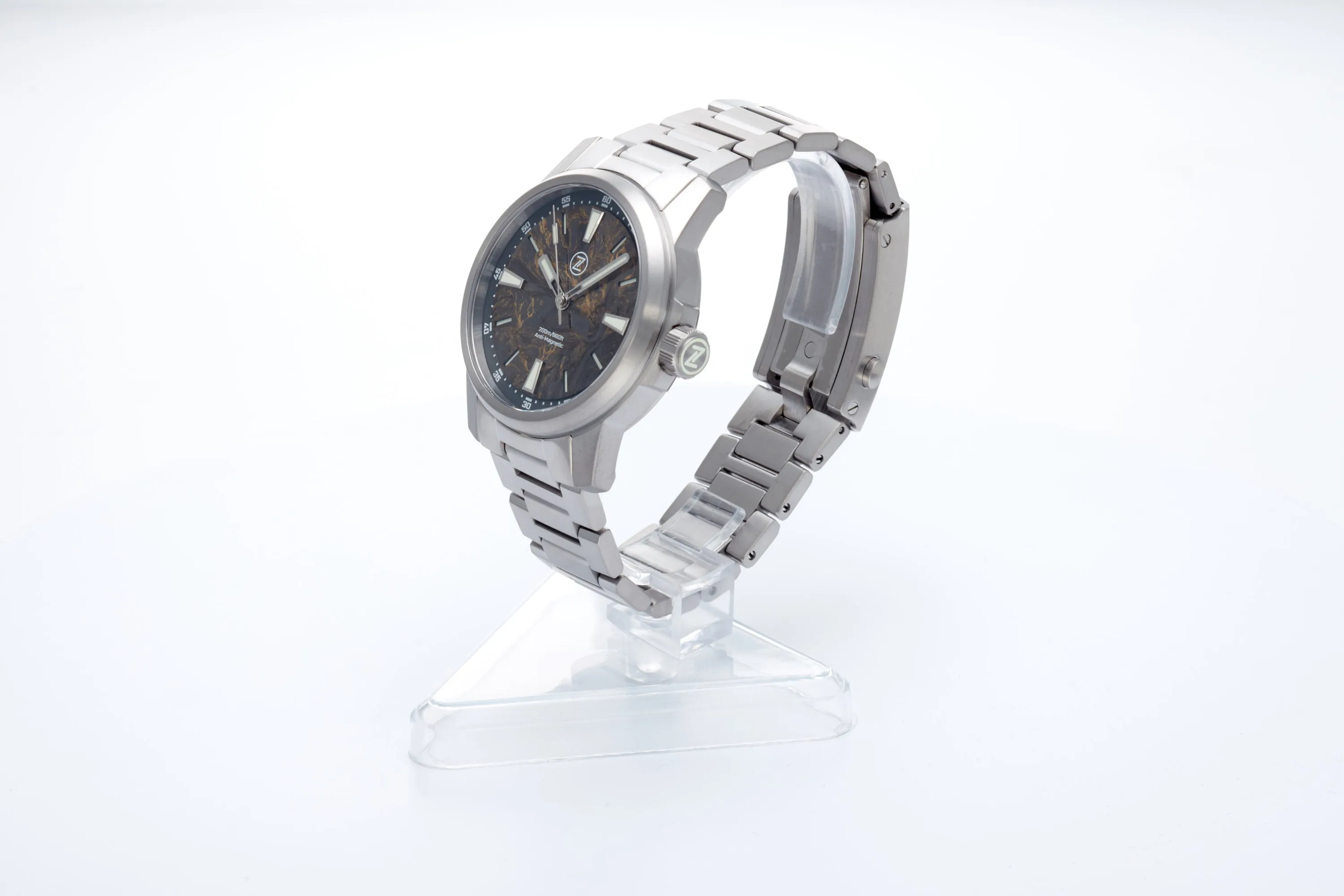 Aurora Field 42mm Ti 'Gold Carbon'