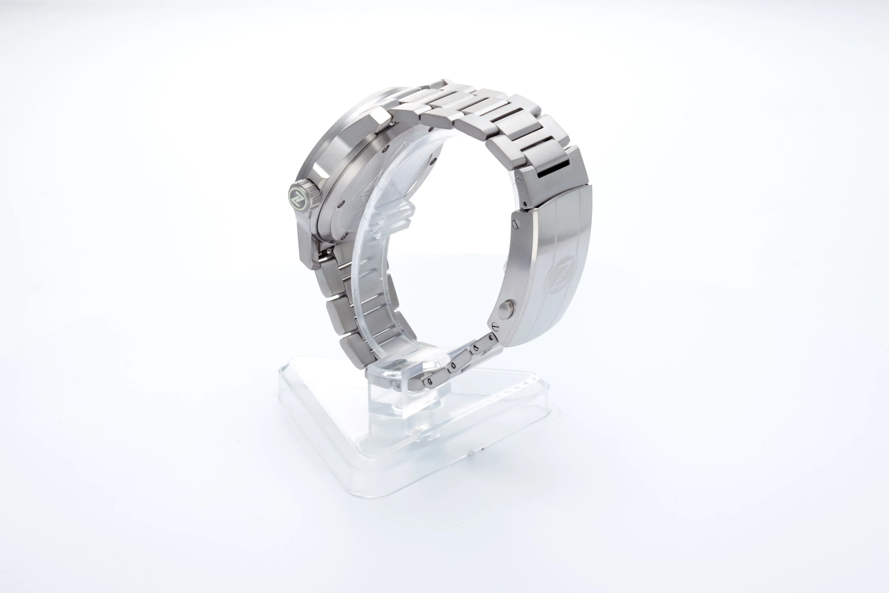 Aurora Field 42mm Ti 'Gold Carbon'