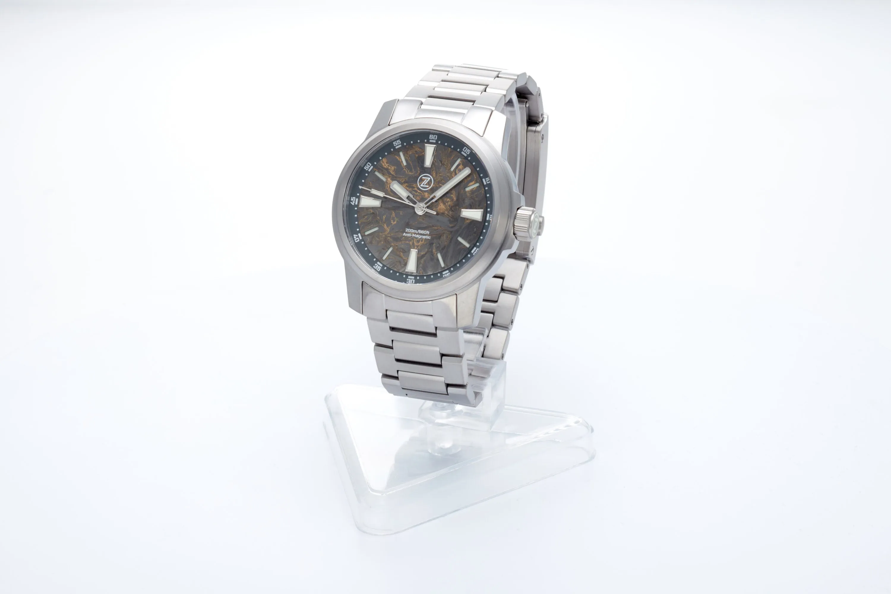 Aurora Field 42mm Ti 'Gold Carbon'