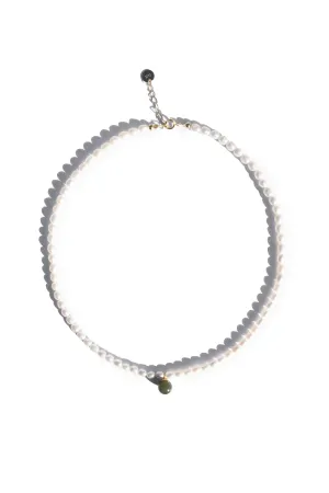 Belle — Pearl and green jade choker