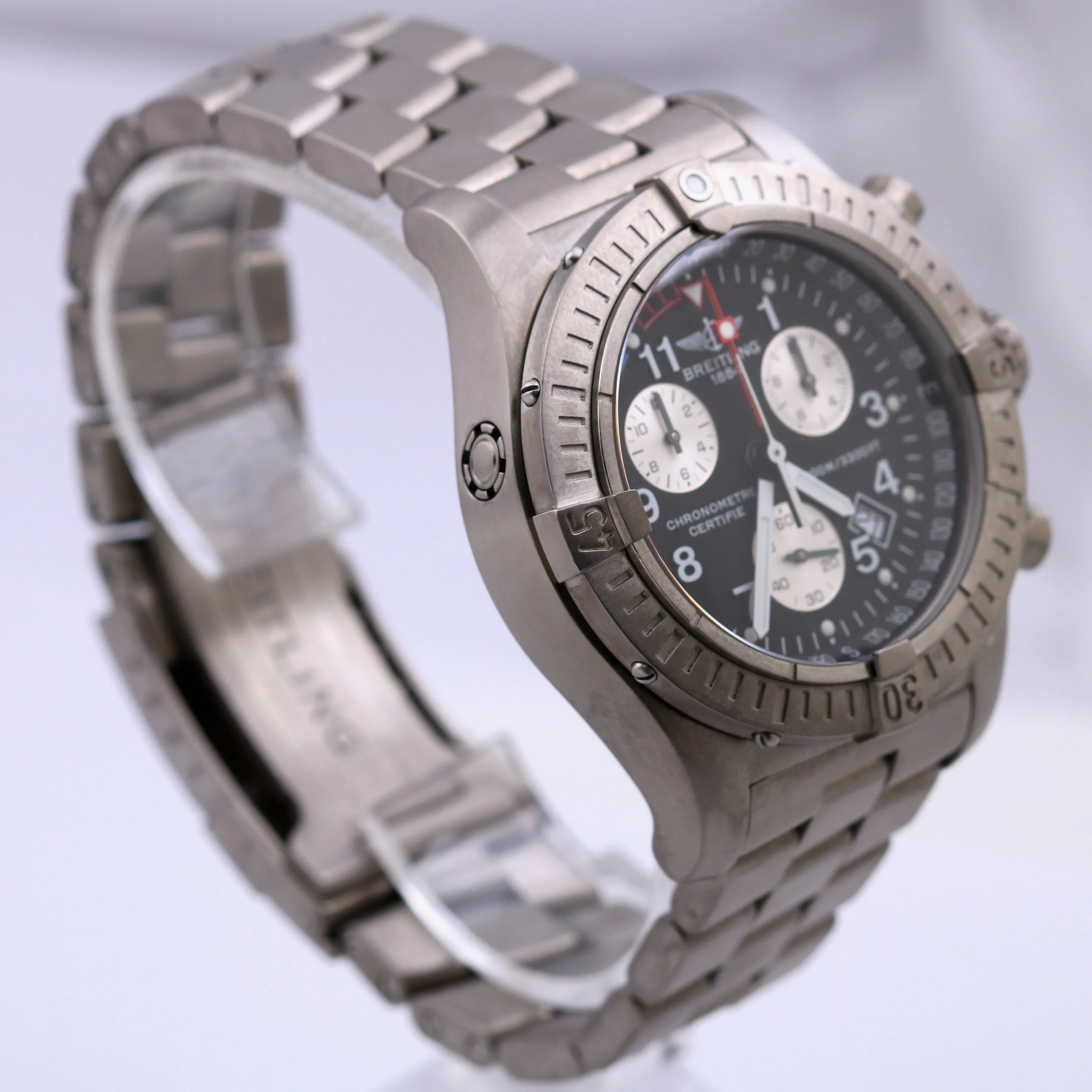 Breitling Avenger Aeromarine M1 Chronograph Black Titanium 44mm Quartz E73360