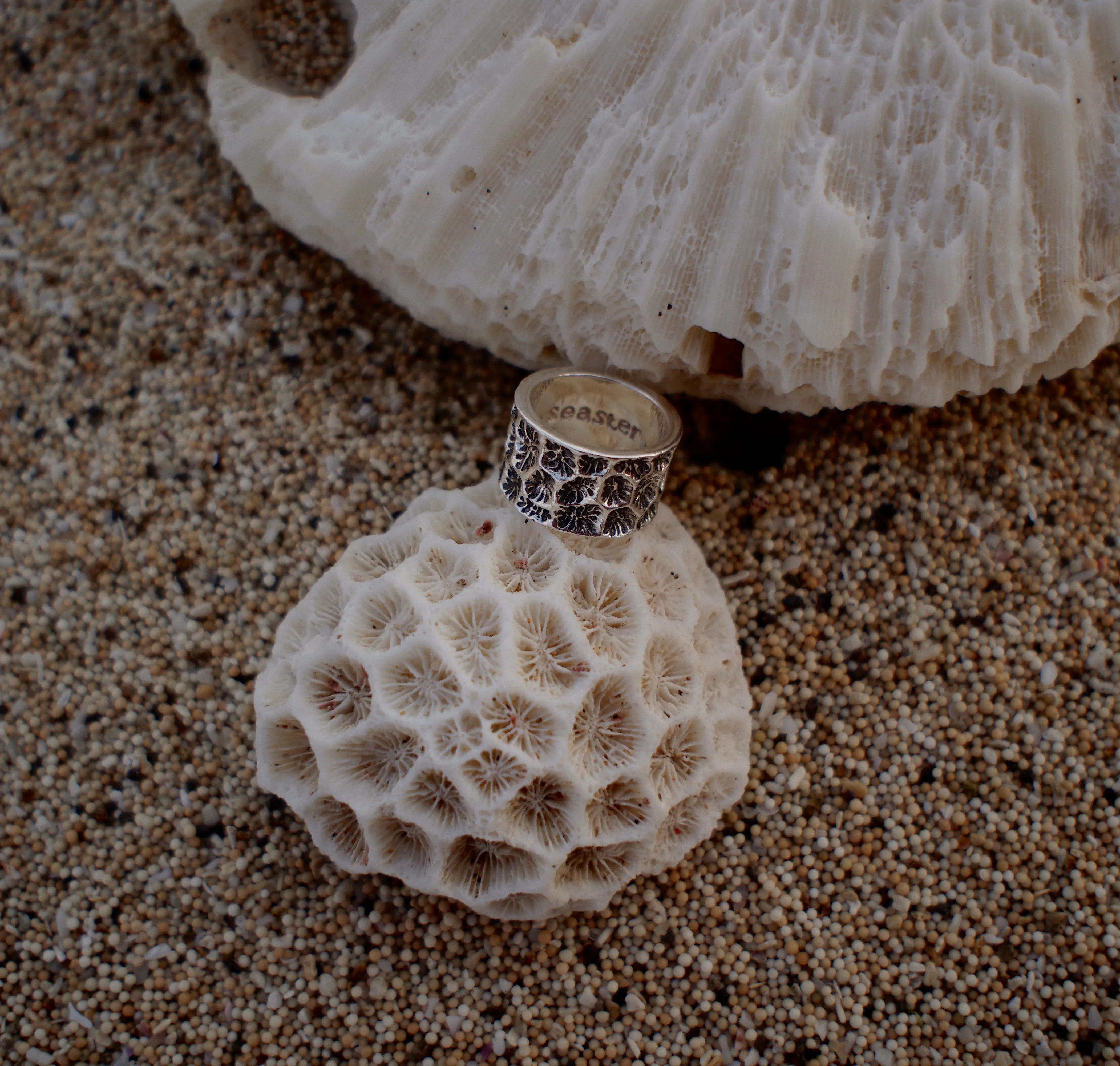 CORAL RING