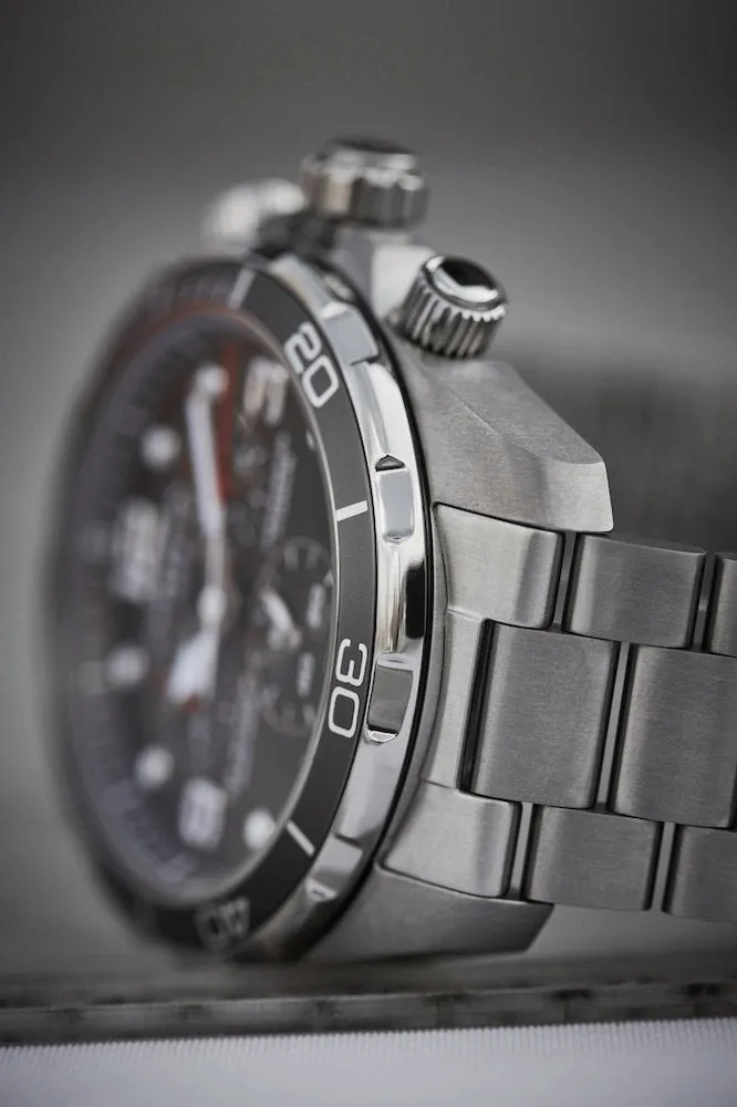 CRT Watch DS Action Titanium