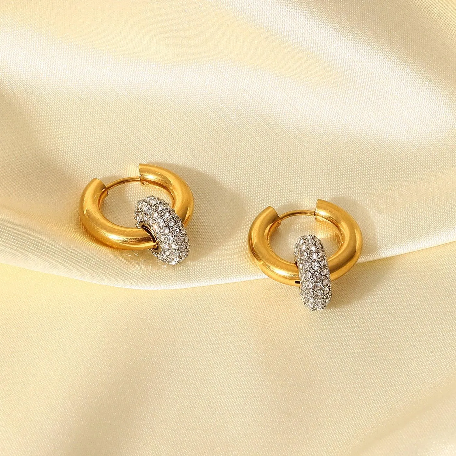 E10.Zircon Hoop Drop Earrings 18K Gold Earrings