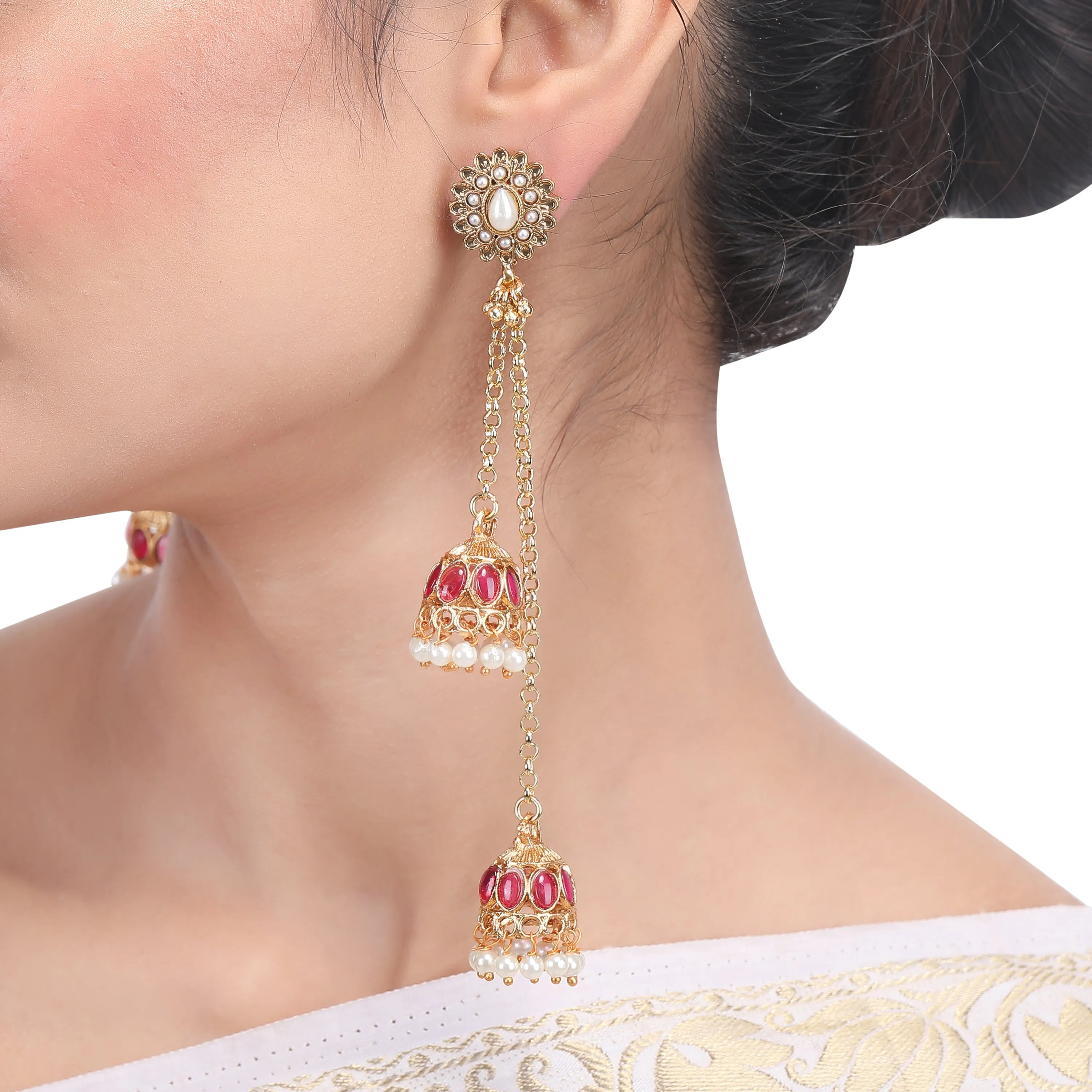 ESHIKA  gold plated EARRING