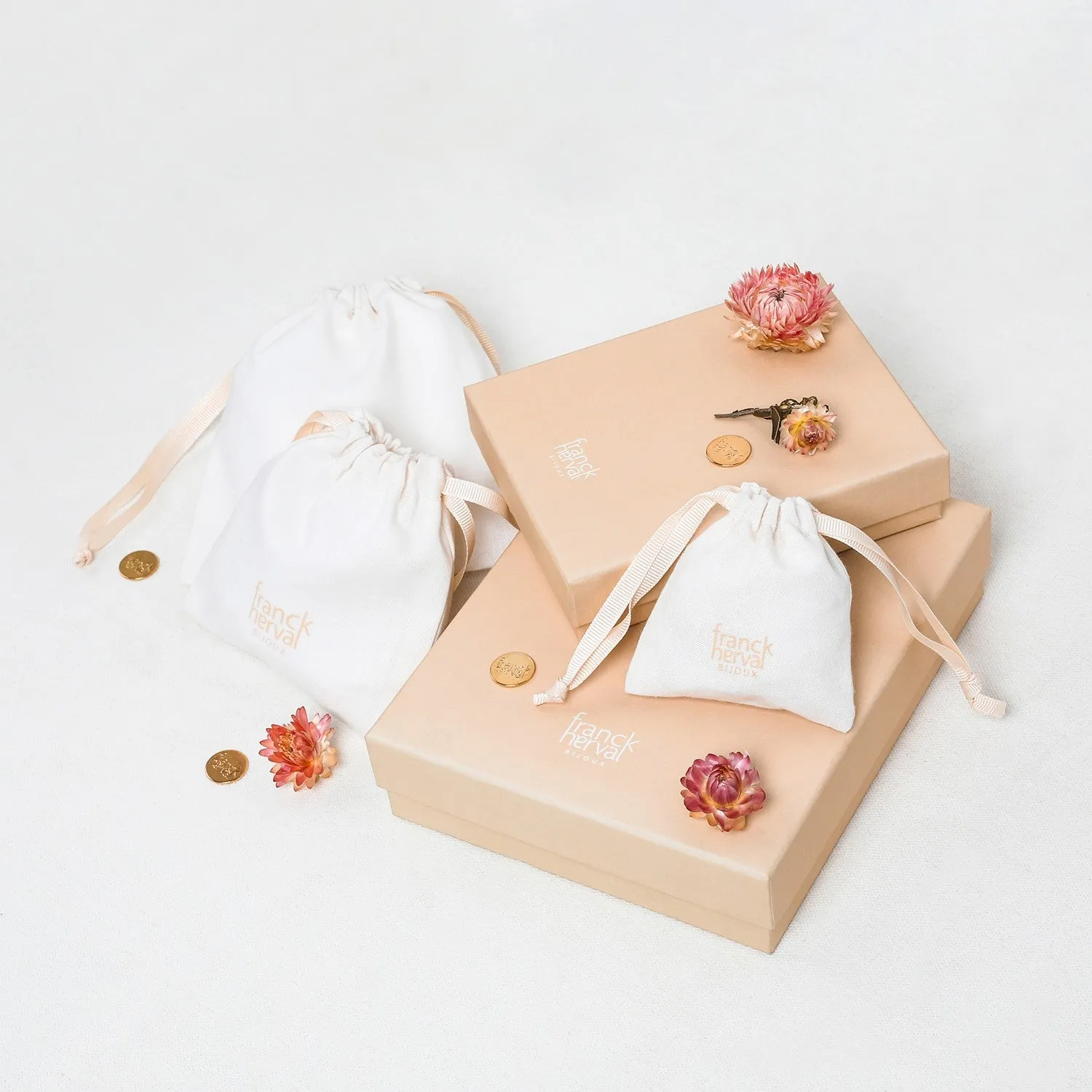 Frank Herval Mathilde Flower Short Necklace - Gold