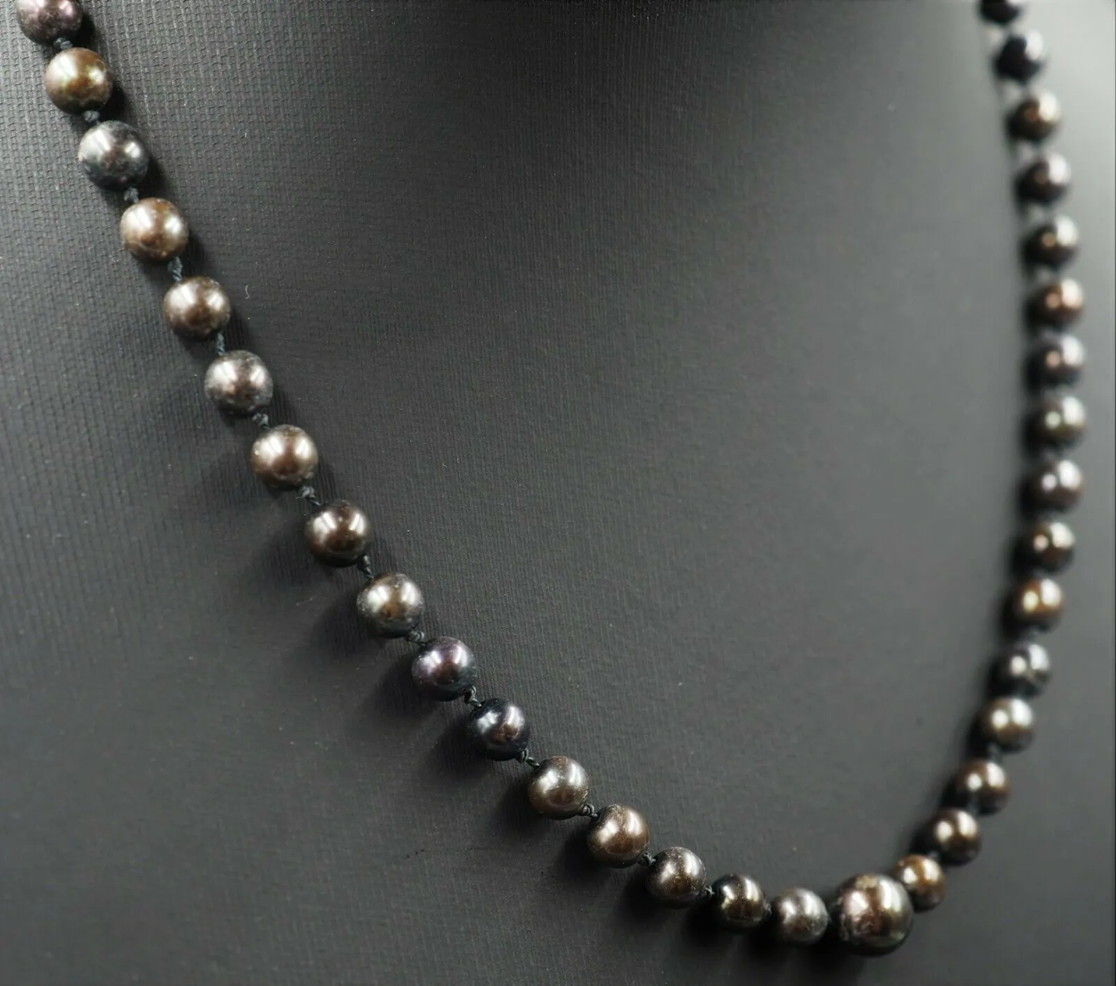 Freshwater Cultured Pearl Strand Necklace with 14ct White Gold Clasp