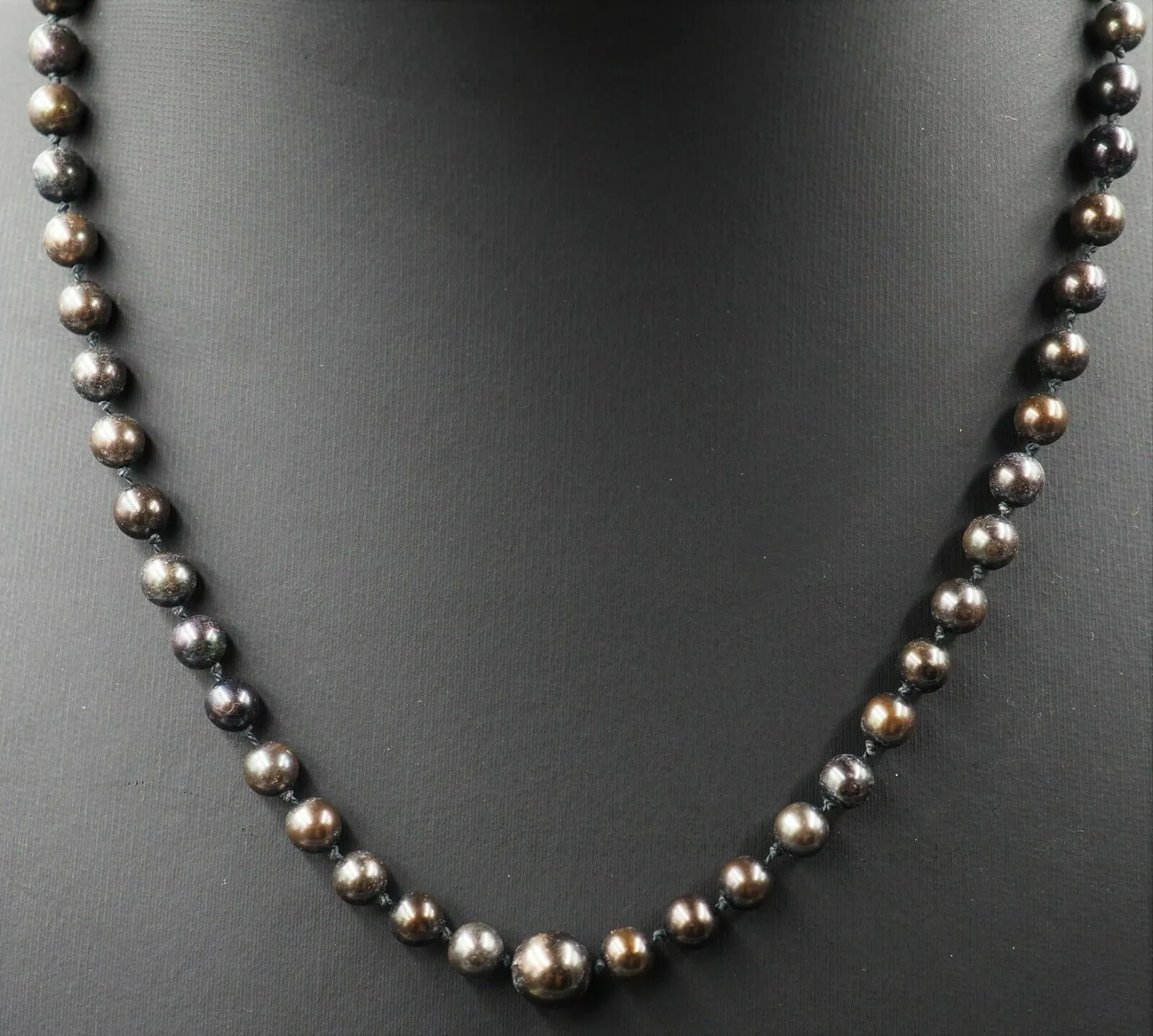 Freshwater Cultured Pearl Strand Necklace with 14ct White Gold Clasp