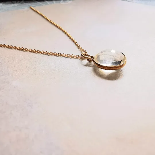 Gold Green Amethyst Pendant Necklace