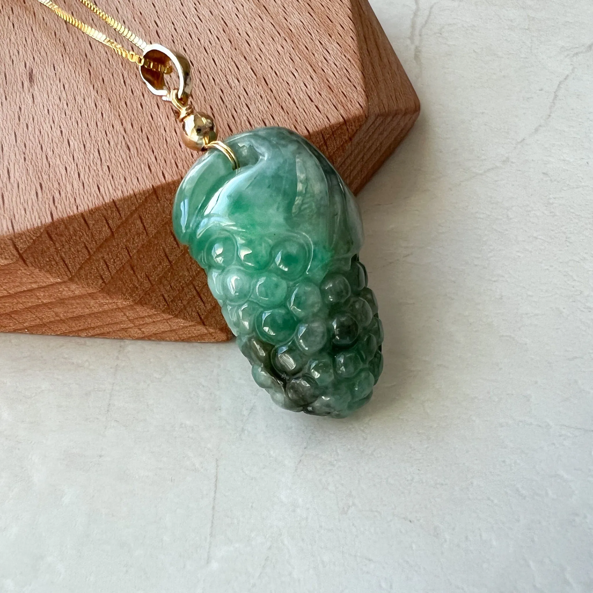 Green Jade Grape, Gold Plated, Jadeite Jade, Hand Carved Pendant Necklace, FCSG-0921-1647035832