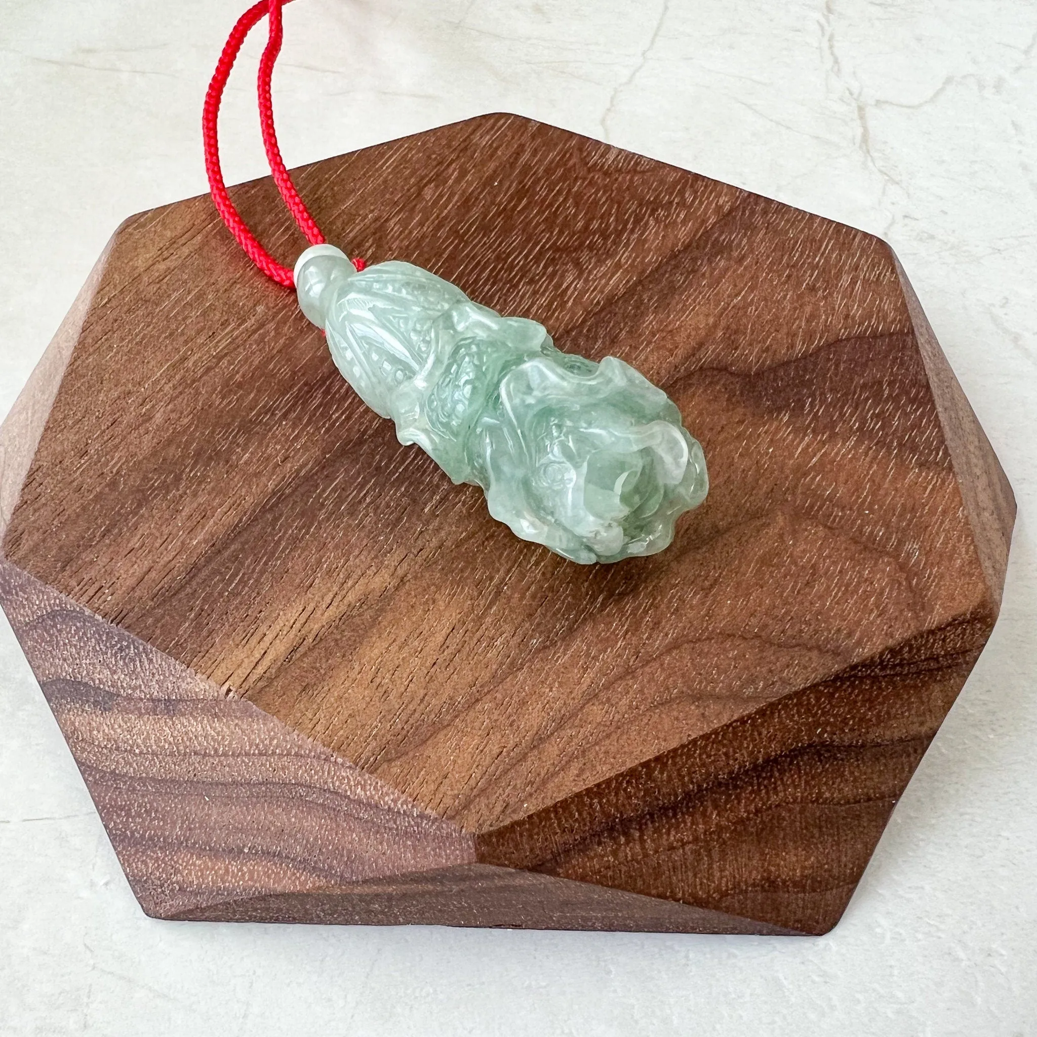 Jadeite Jade Green Cabbage Necklace, Jade Pendant, Jade Necklace, Feng Shui Necklace, YJ-0622-0410950-3
