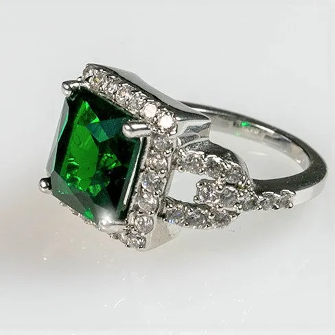 Kara Emerald Princess Halo Cocktail Ring | 6ct