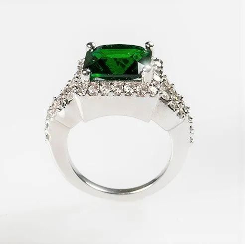 Kara Emerald Princess Halo Cocktail Ring | 6ct