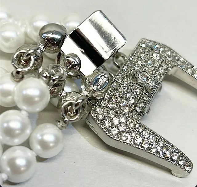 KJL -Kenneth Jay Lane faux pearl bracelet.