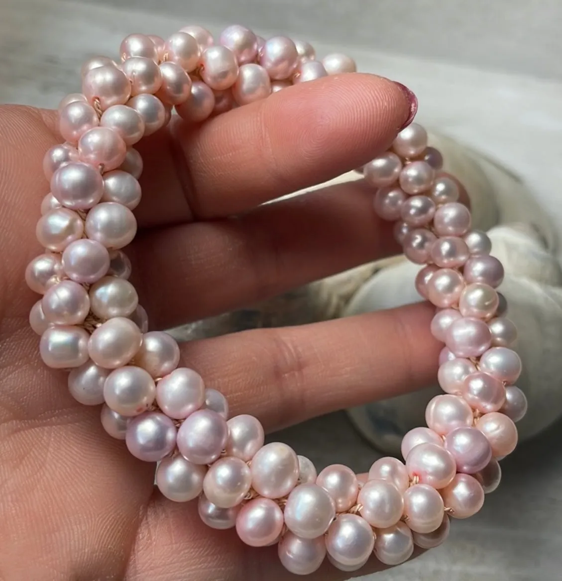 Pale pink pearl bracelet