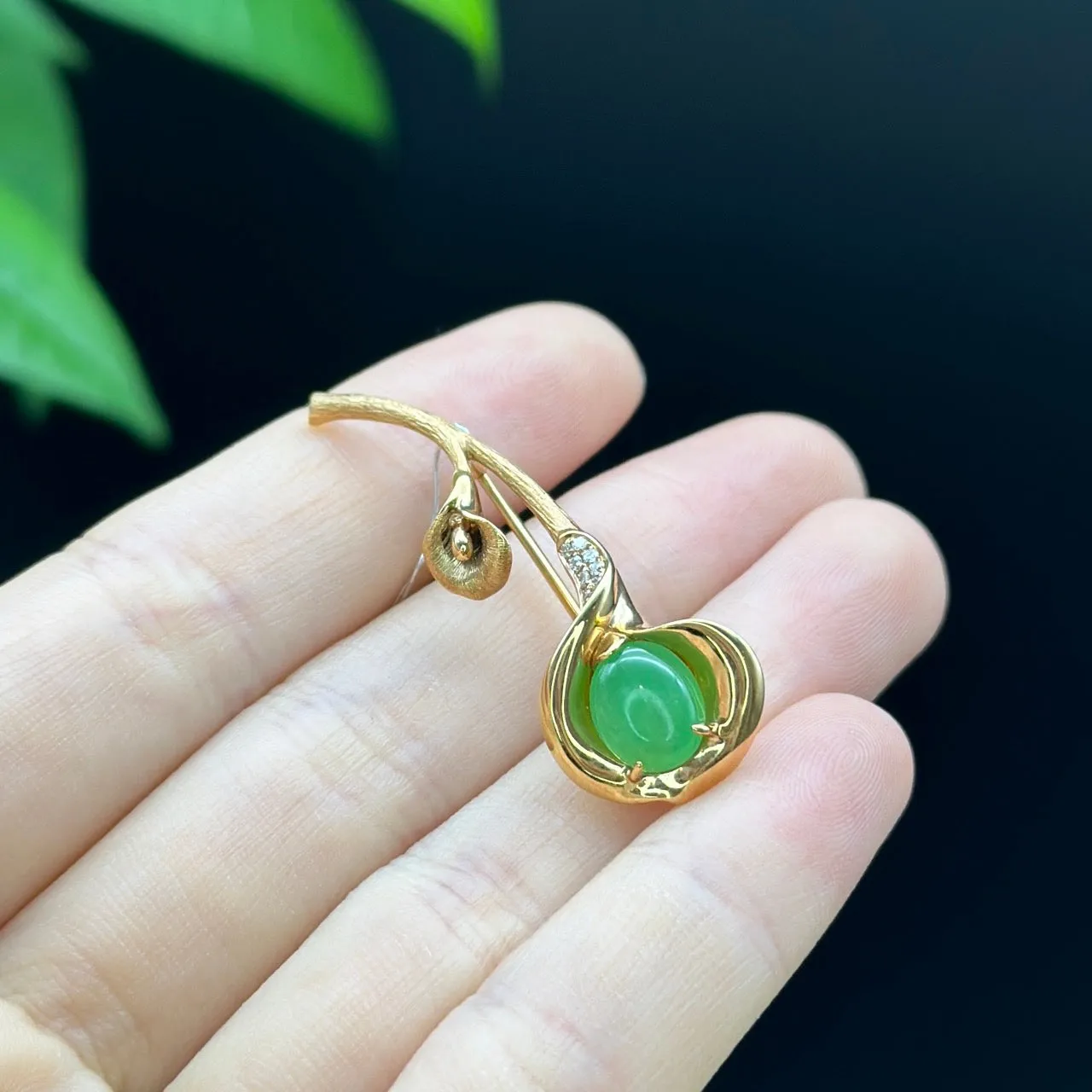 RealJade  18K Rose Gold Genuine Imperial Jadeite Jade Pendant & Brooch with Diamonds