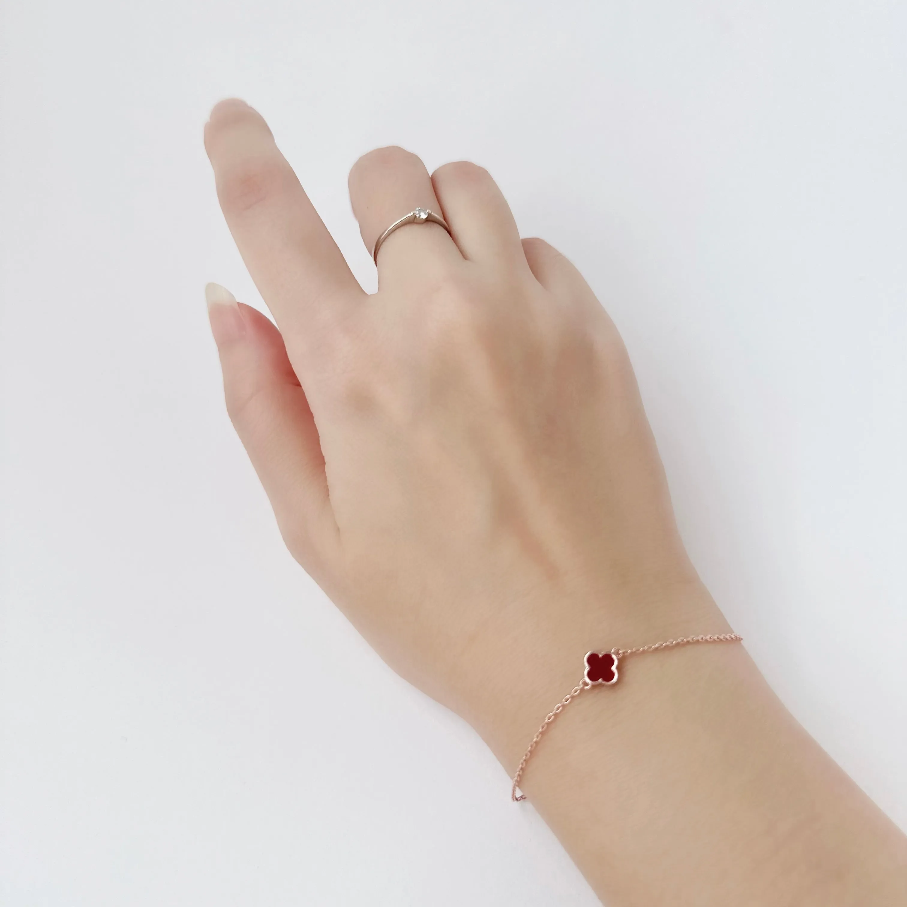 Red Vanya Eternal Clover Bracelet