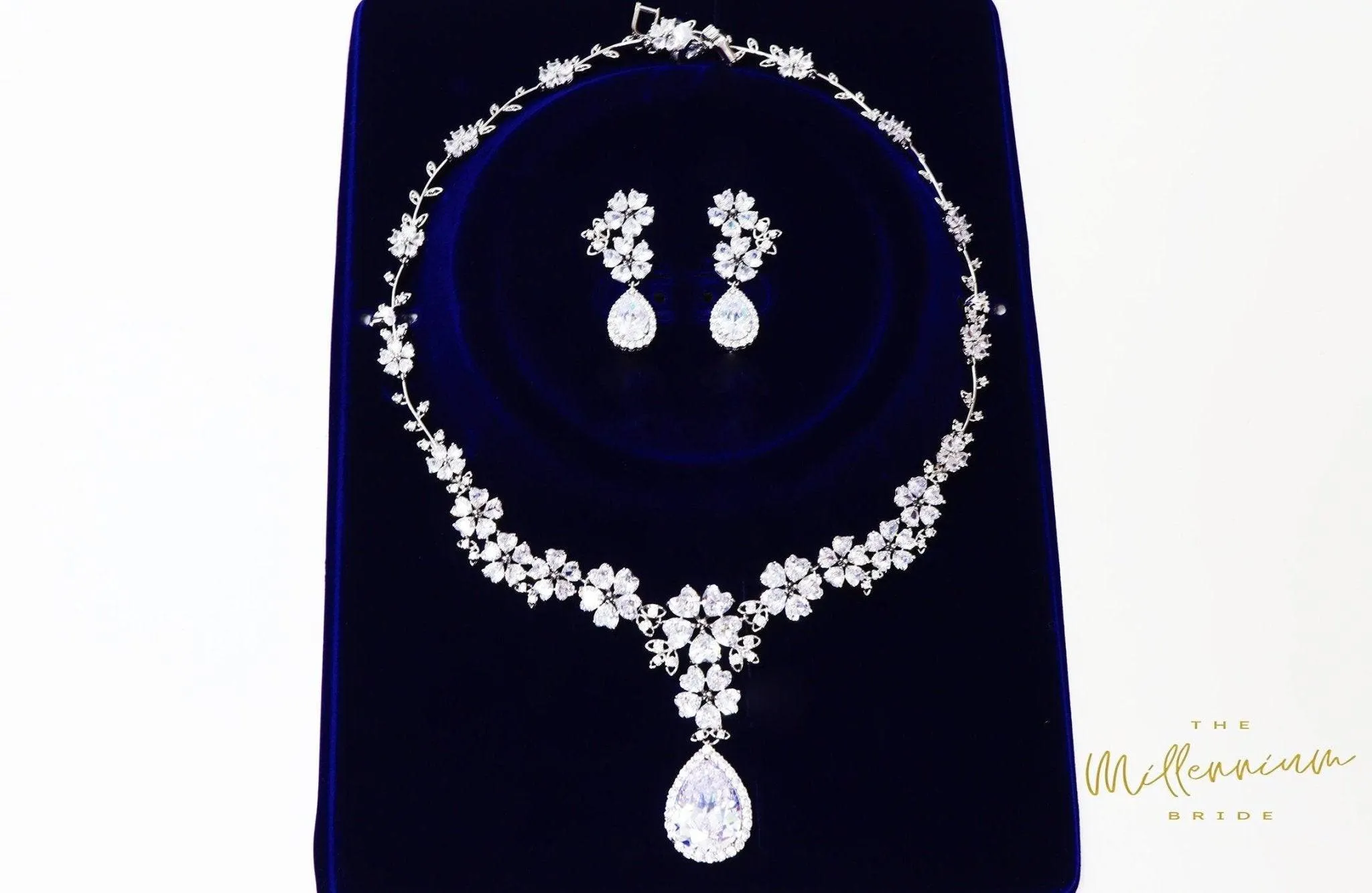 Swarovski Crystal Heart Floral Vine Leaves Necklace, Long Bridal Jewelry, Bridal Earrings And Necklace, Statement Earrings Cz Necklace Set