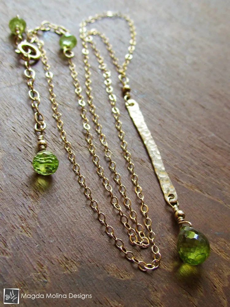 The Hammered Gold Bar And Peridot Drop Chain Necklace