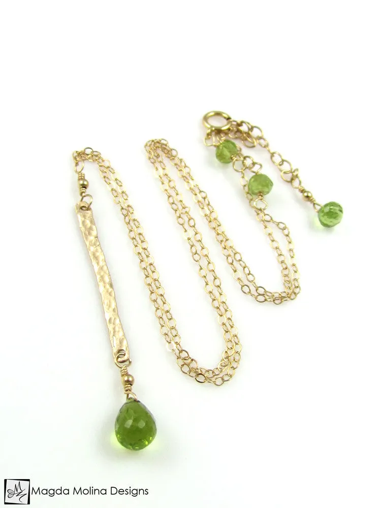 The Hammered Gold Bar And Peridot Drop Chain Necklace