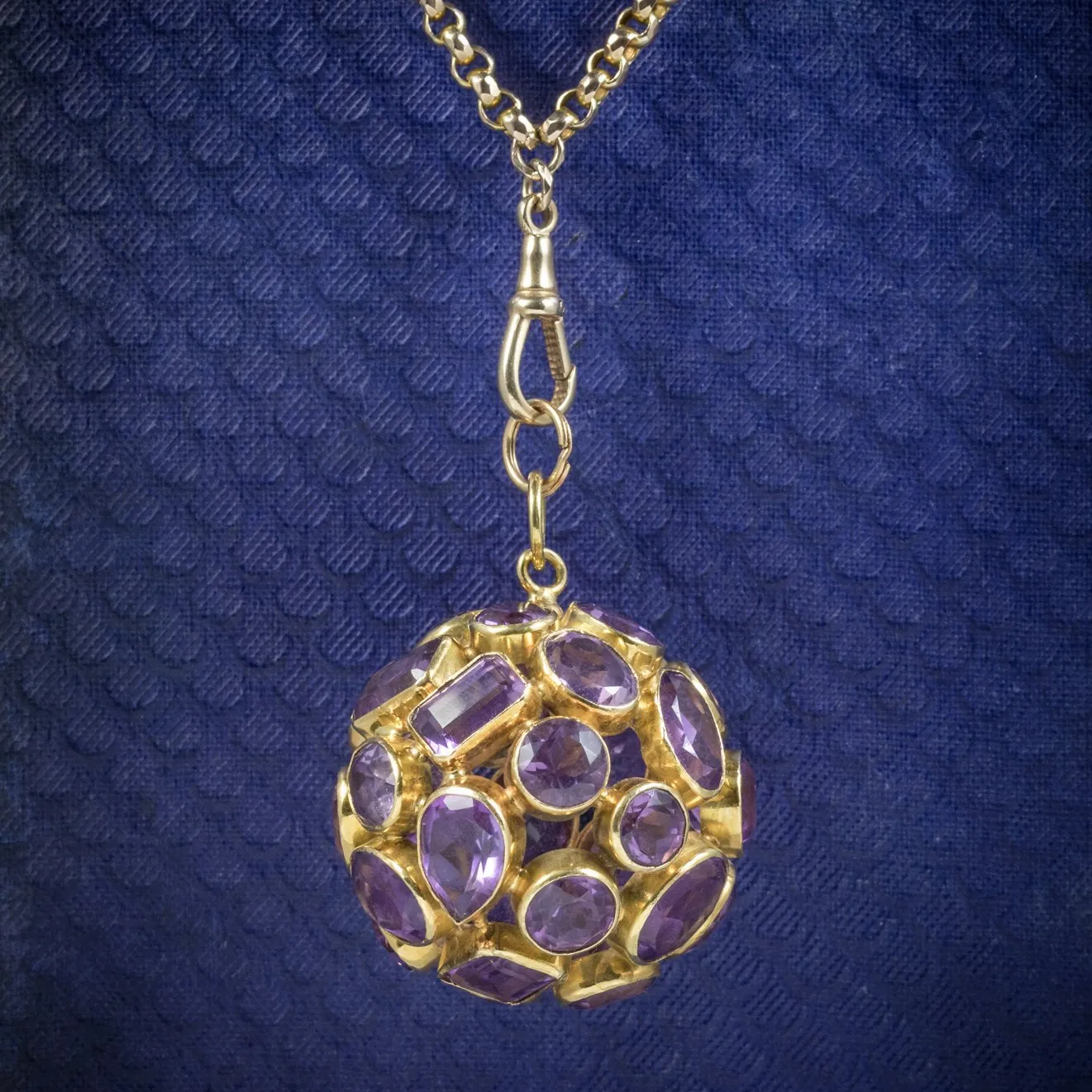 Vintage Amethyst 18Ct Gold Orb Pendant Necklace 9Ct Gold Chain