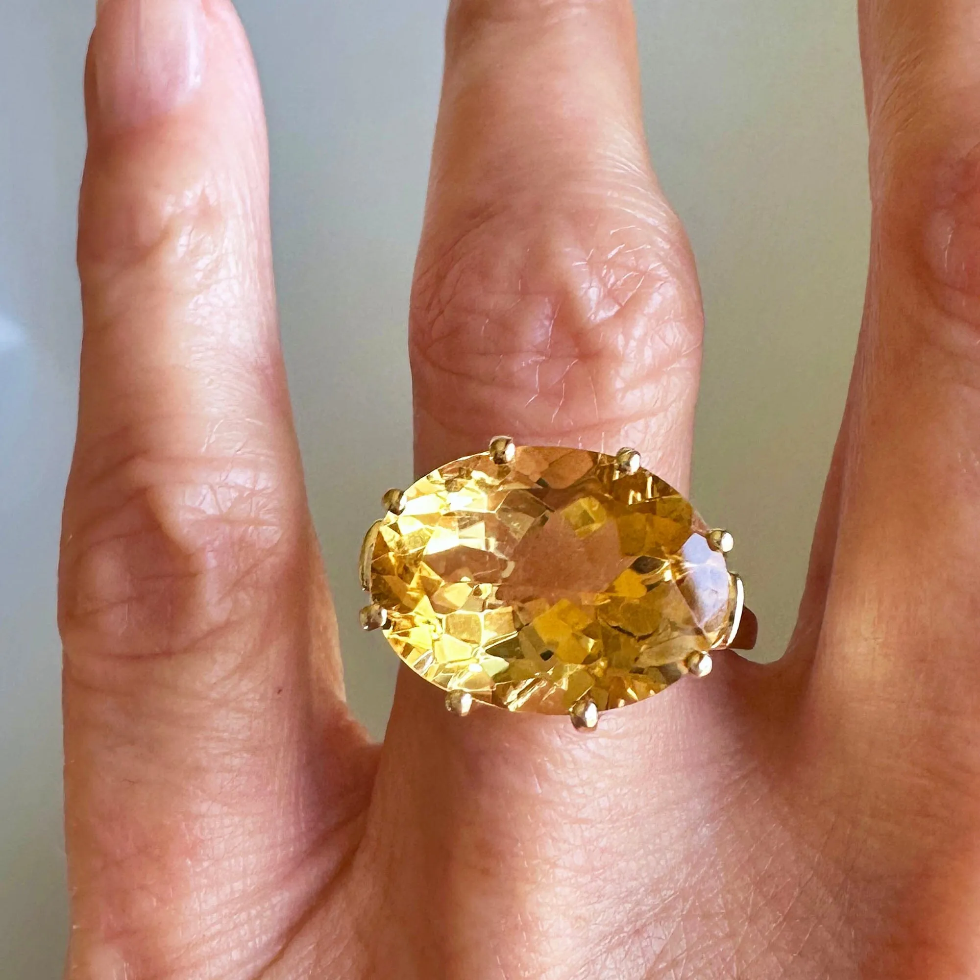 Vintage East West 9CTW Gold Citrine Cocktail Ring