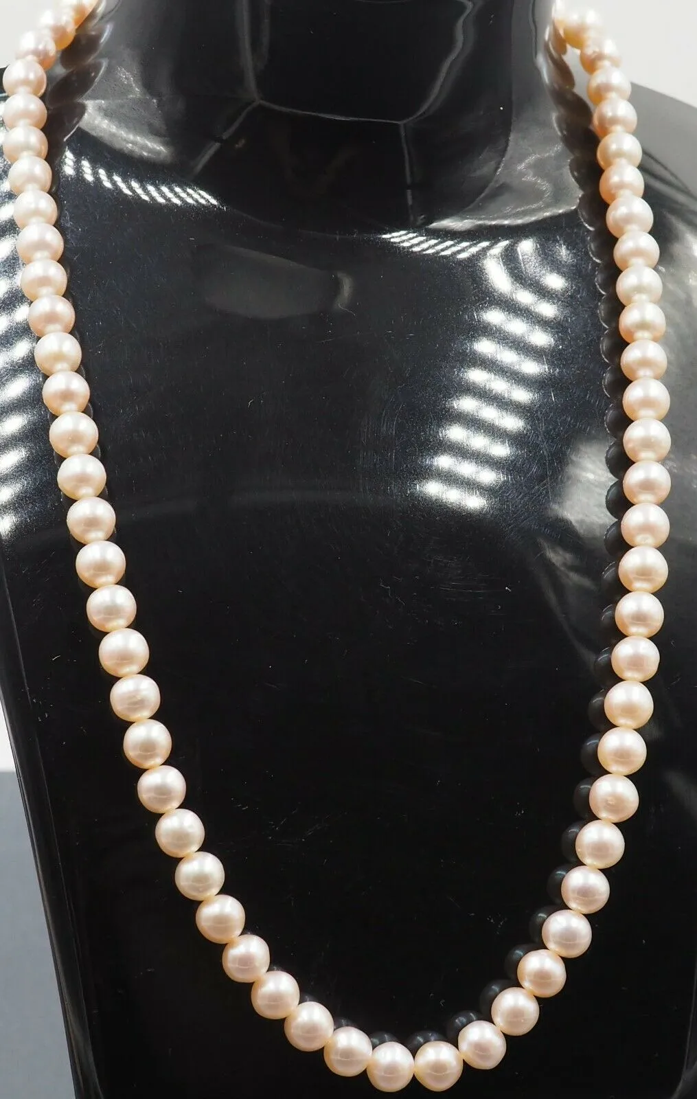 Womens Necklace Freshwater Pearl Cultured Dyed Pink Semi Button Knotted Vintage